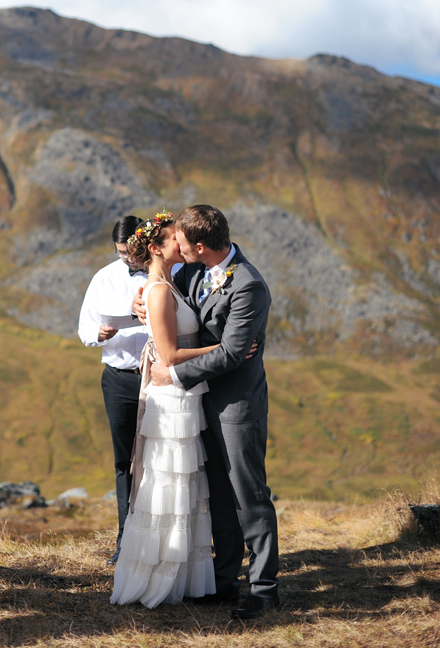 hatcher pass and alpenglow wedding photos-35
