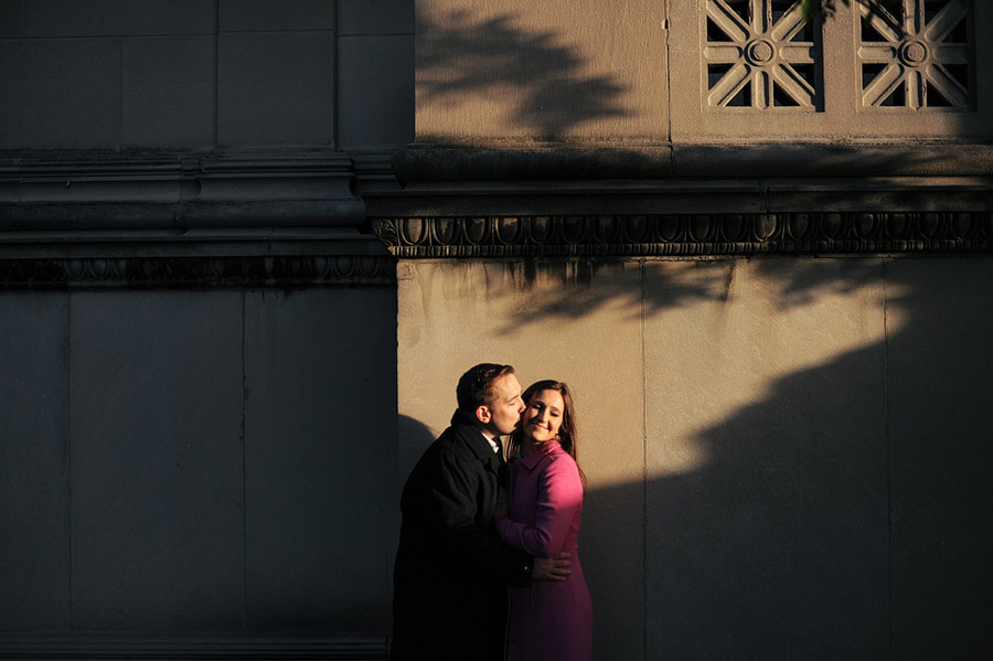 chicago-museum-engagement-photos-23