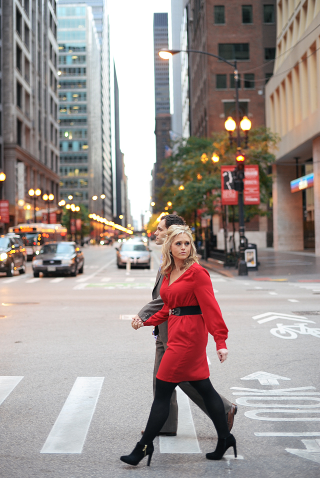 chicago skyline engagement photos-16