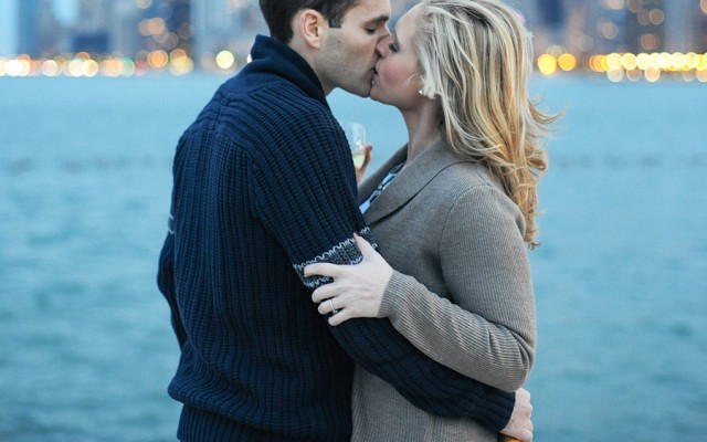 chicago-skyline-engagement-photos-38