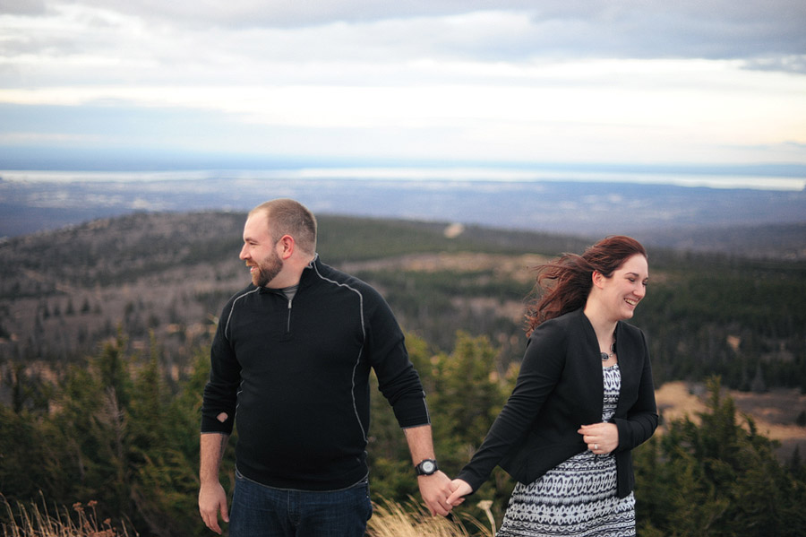 anchorage-engagement-photos-flat-top-8