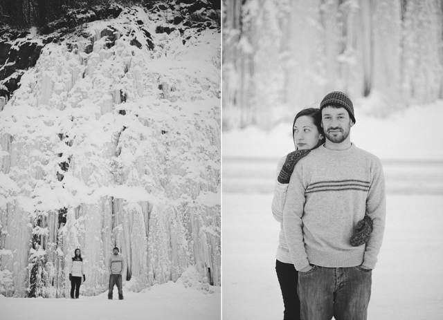 snowy winter engagement photos