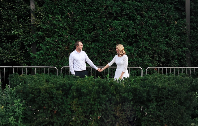 art institute chicago and oak street beach engagement photos