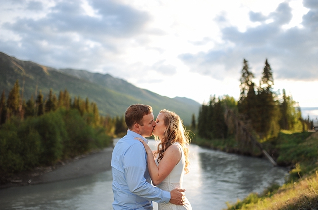 eagle river engagement photos-14