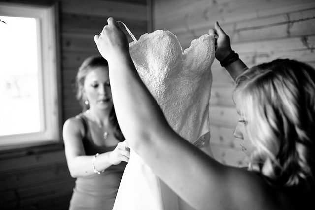 alaskan wilderness wedding photography at beluga lake