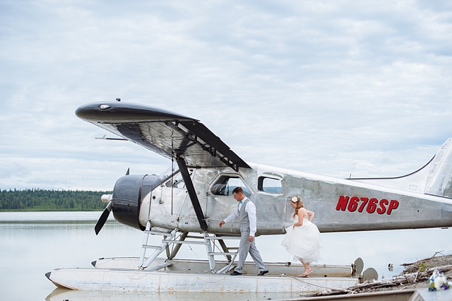 alaskan wilderness wedding photography at beluga lake