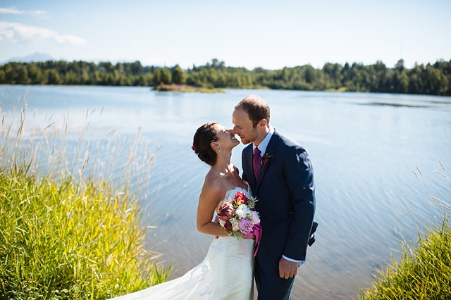 Anchorage Alpenglow Lodge Arctic Valley Wedding Photos-16